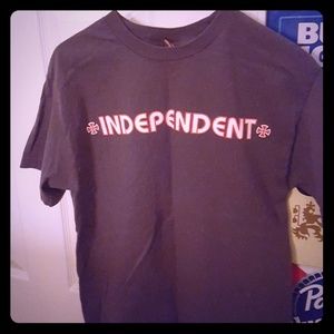 Independent T-shirt